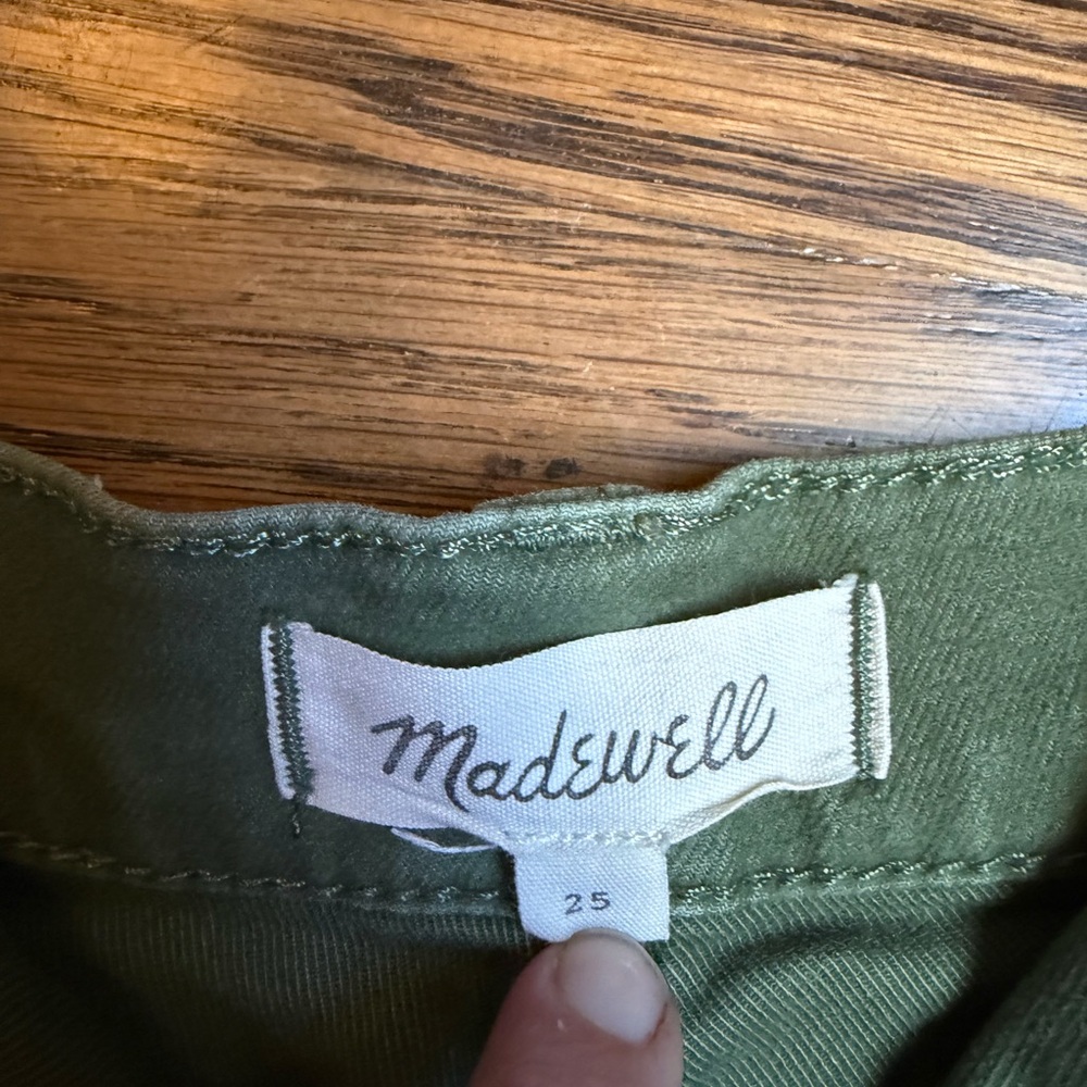 Madewell Forest Green Shorts - Picture 3 of 3